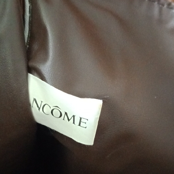 Vintage,Elegant Brown Tote Bag with Versatile Style - Picture 3 of 12